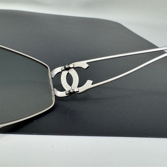 Chanel RARE 4072 Shield Crystal Studded CC Vintage Y2K Sunglasses - Picture 6 of 16